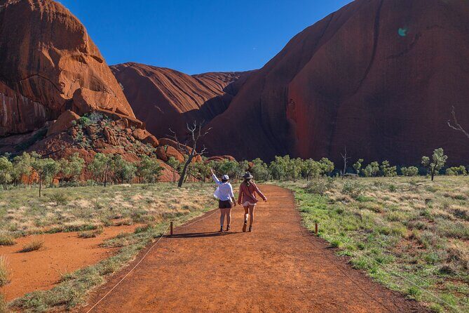 Uluru and Kata Tjuta Hop On Hop Off 2 Day Pass - FAQs
