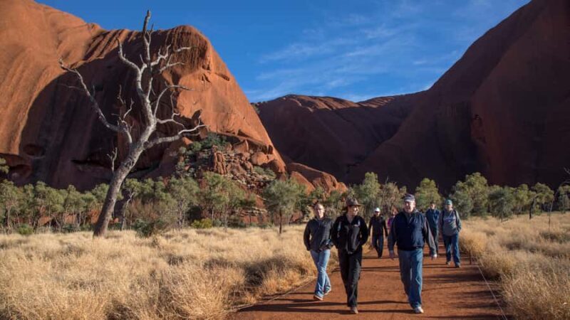 Uluru: Guided Trek of Uluru's Base in a Small Group - Key Points