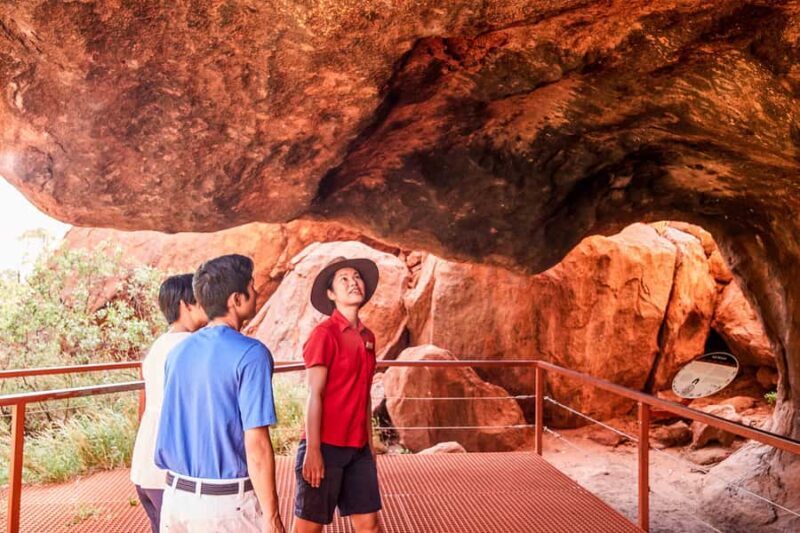 Uluru: Sacred Sites Tour + Sparkling at Sunset & BBQ Dinner - What Travelers Say: Authentic Feedback from Reviews