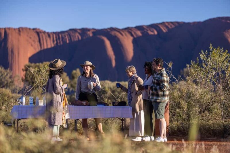 Uluru: Small Group Sunset Tour with Sparkling Wine - Key Points