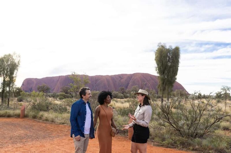 Uluru: Small Group Sunset Tour with Sparkling Wine - The Sum Up