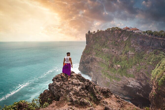 Uluwatu Cliff Temple sunset Tour with Kecak Show and Sea Food Dinner at Jimbaran Beach - A Practical Guide to the Uluwatu Sunset Tour