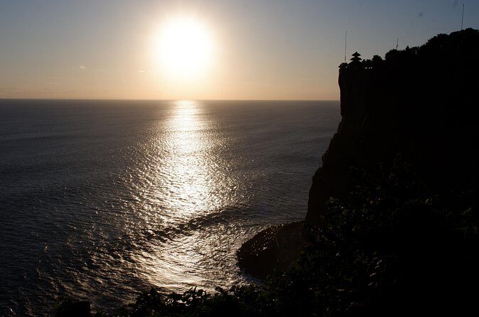 Uluwatu Kecak and Jimbaran Bay - The Sum Up