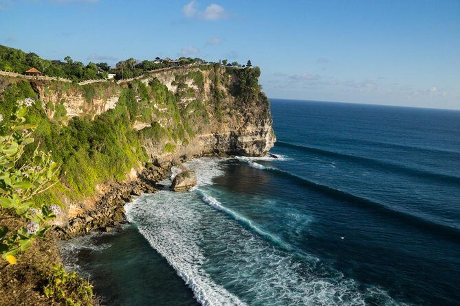 Uluwatu Sunset, Kecak Dance and Jimbaran Seafood Dinner - Dinner in Jimbaran Bay
