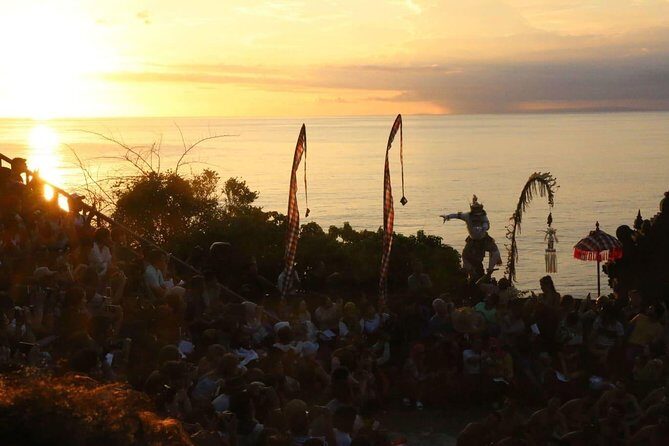 Uluwatu Temple Sunset and Kecak Fire Dance - Who Will Love This Tour?
