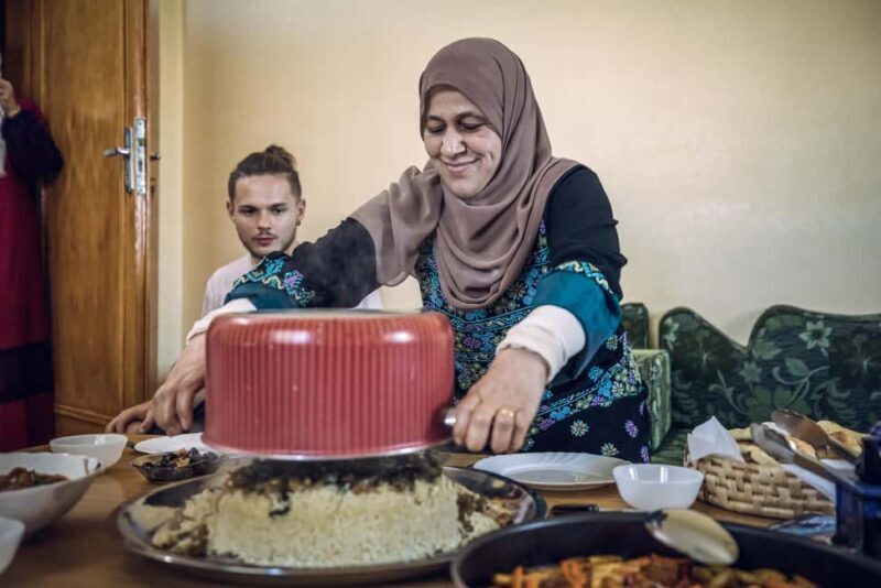 Umm Qais: Home-Cooked Meal with Local Chef - Why This Experience Adds Value