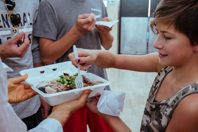 Under the Surface of Montreal's Chinatown: Guided Food Walking Tour - A Closer Look at the Tour Itinerary