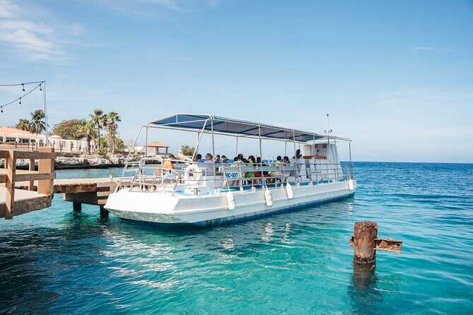Underwater Seaworld Explorer Experience in Curaçao - FAQs