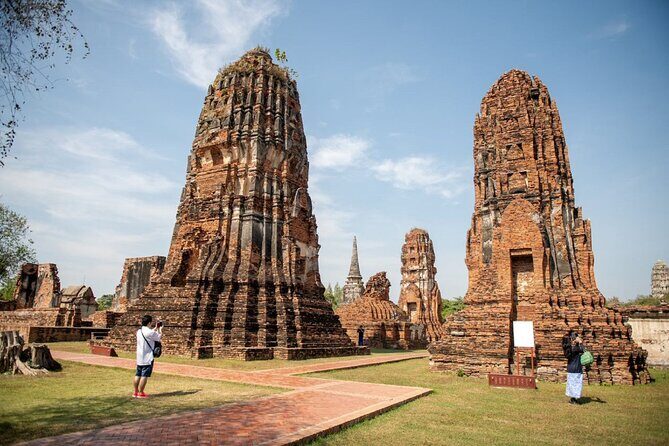 UNESCO's Ayutthaya Historical Park: Full-Day Tour from Bangkok - Who Should Consider This Tour?