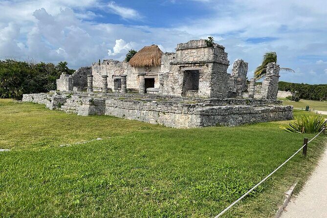 Unique 5X1 Tulum, Coba, Cenote, Village & 5th Avenue from Cancun - Who Should Consider This Tour?