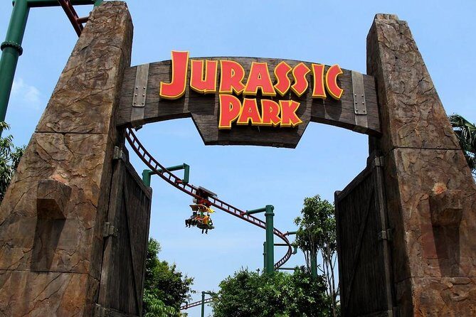 Universal Studios Singapore + Roundtrip Transfers - A Detailed Look at the Tour Experience