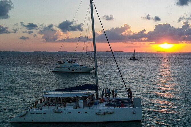 Unlimited Sailing Adventure at Isla Mujeres with Transportations - Key Points