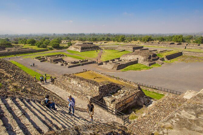 Unlock Teotihuacan Pyramids: Private Tour & Delicious Local Lunch - FAQ