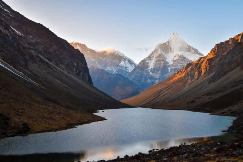 "Unveiling the Himalayas: 12-Day Jomolhari Trek Adventure" - An Authentic Himalayan Journey: An Overview