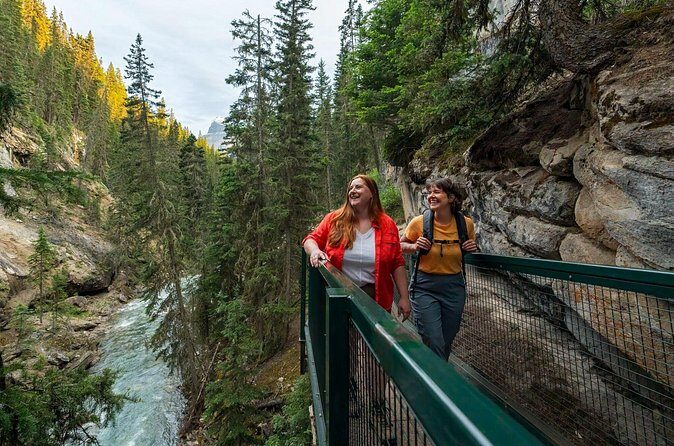 Up to 6 Guests Private Tour Lake LouiseBanff and Emerald Lake - Frequently Asked Questions