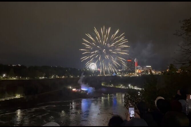 USA Side Rainbow Illumination and Fireworks Walking Tour - A Closer Look at the Experience