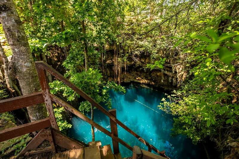 Uxmal: Vintage Land Rover Expedition to Uxmal Cenotes - Pricing and Value