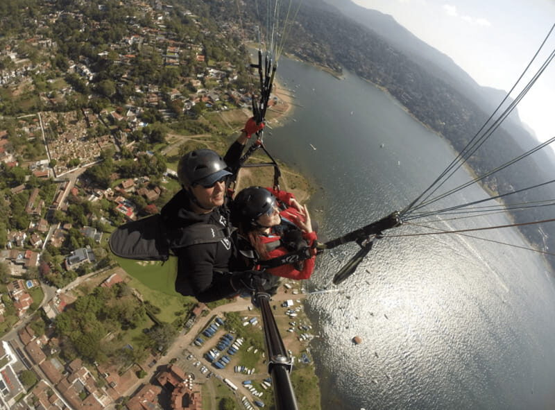 Valle de Bravo: Fly Paragliding with Instructor and Enjoy the View - The Sum Up