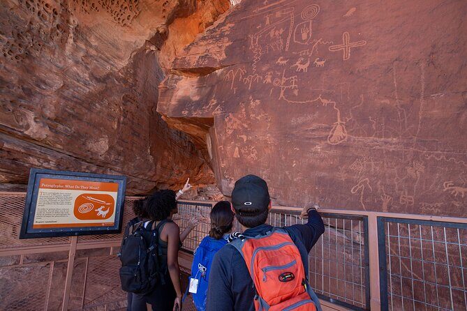 Valley of Fire Guided Hiking Tour and Mojave Desert Adventure - FAQ