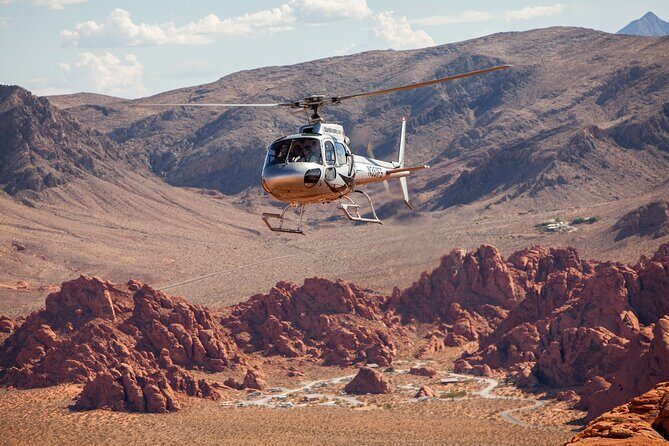 Valley of Fire Helicopter Tour and Landing with Champagne Toast - The Itinerary: What to Expect