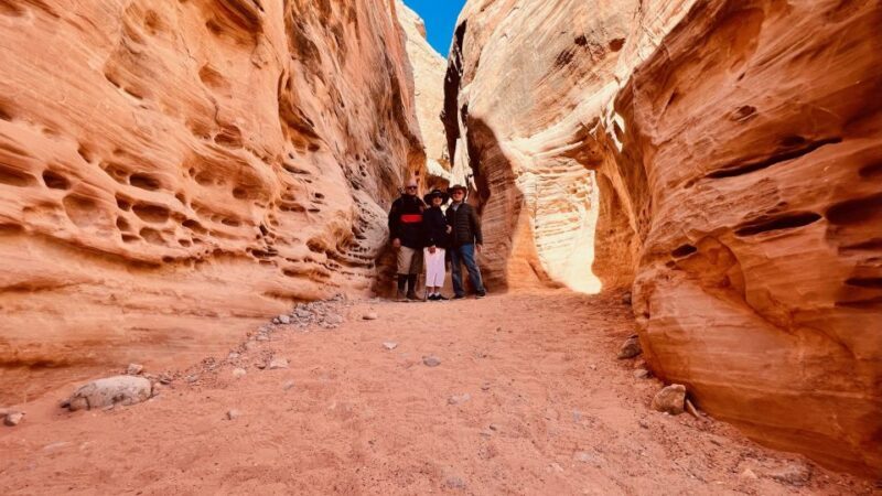 Valley of Fire VIP Small Group Tour From Las Vegas - Key Points