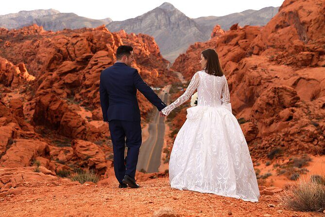 Valley of Fire Wedding Package - What’s Included and What’s Not