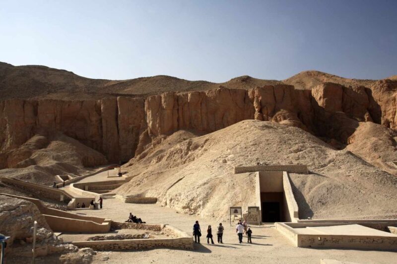Valley of the Kings and Queens, Colossi and Hatshepsut Tour - Key Points