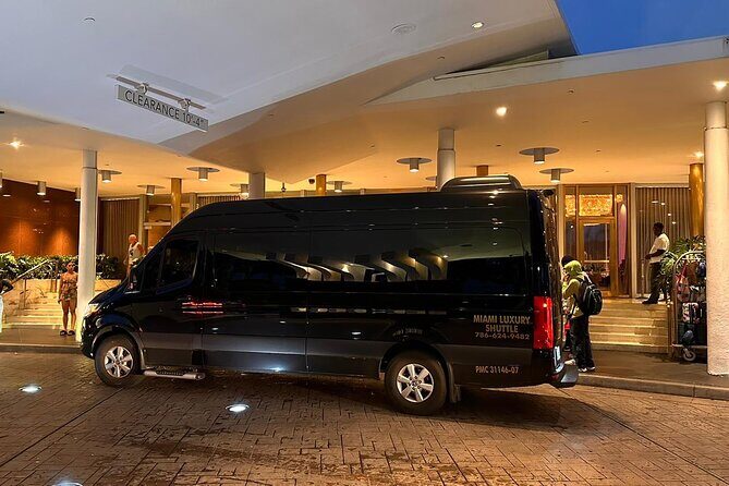 VAN Mia Airport or Hotels to Miami Port or Hotels Up to 14pax - Who Should Book This?