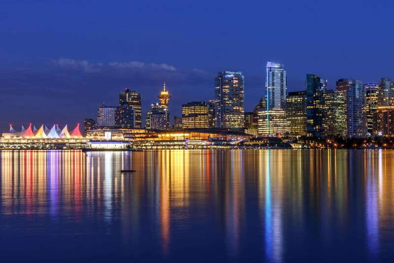 Vancouver: Attractions by Twilight Guided Tour with Dinner - FAQ