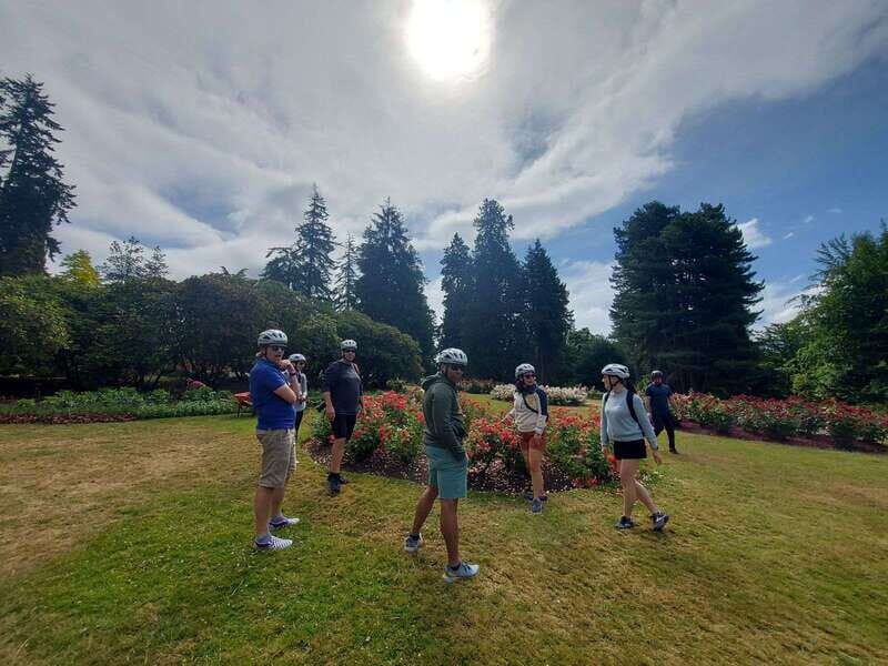 Vancouver: City Bike Tour | E-Bike Upgrade Avail. | 4-Hours - Key Points
