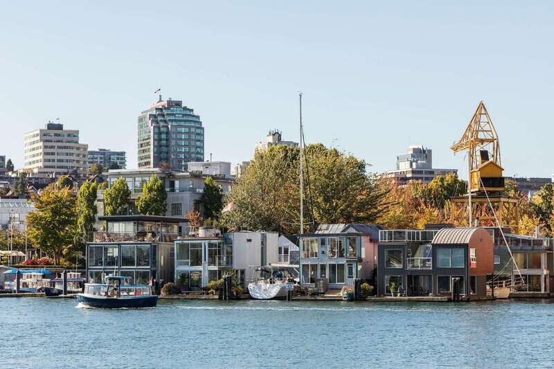 Vancouver: City & Granville Island Sightseeing Trolley Tour - Key Points