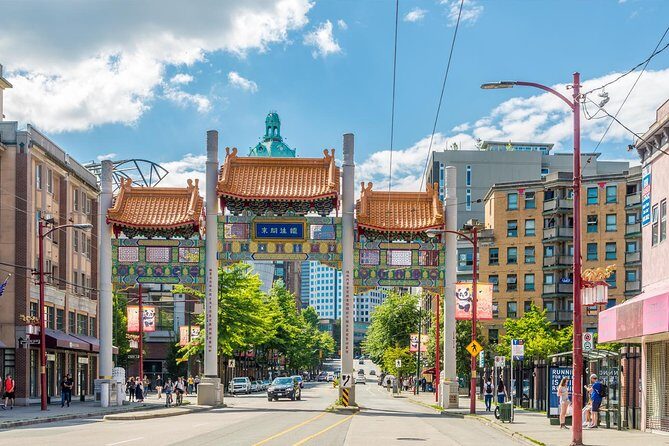 Vancouver City Sightseeing Tour: Granville Island & Stanley Park - The Sum Up