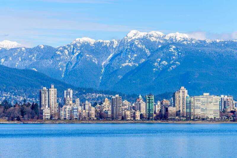 Vancouver: Grouse Mountain Express Tour with Skyride - An In-Depth Look at the Experience