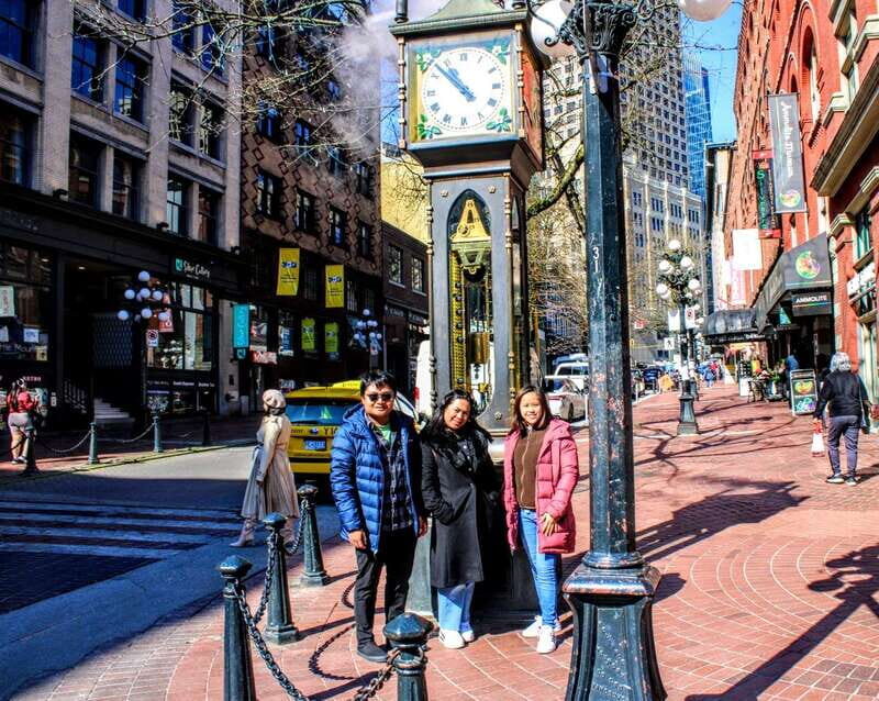 Vancouver Marvels: Private Day Tour Exploring 25 Attractions - Transportation and Comfort