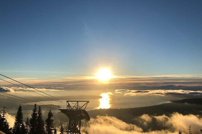 Vancouver Small Group Night Tour w/Capilano + Grouse Mtn Dinner - Who Should Consider This Tour?