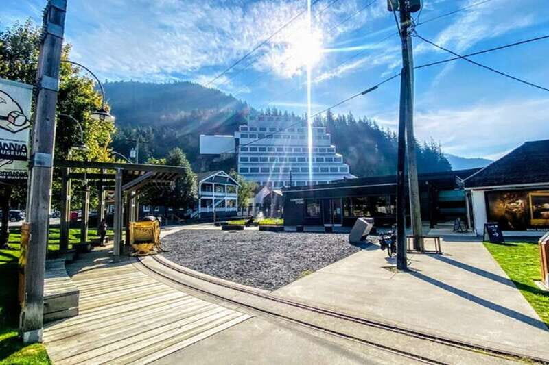 Vancouver, Squamish, Cypress Mountain Day Tour - Why This Tour Is a Great Choice