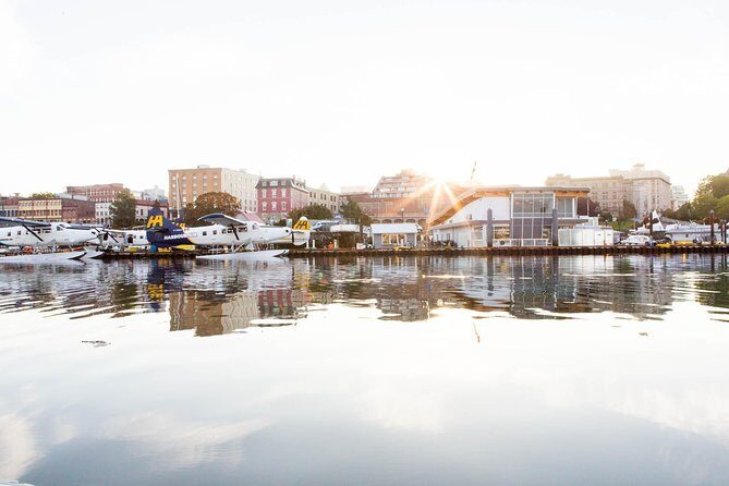 Vancouver to Victoria Seaplane Day Trip + Whale Watching by Boat - The Experience in Detail