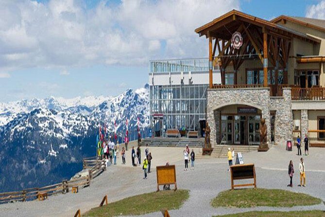 Vancouver Winter Fun at Peak to Peak Gandola in Whistler & Squamish Tour Private - Whistler Village and Olympic Legacy
