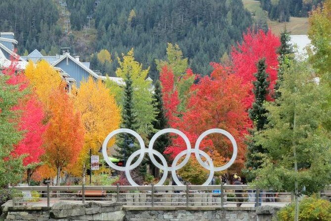 Vancouver Winter Fun at Peak to Peak Gandola in Whistler & Squamish Tour Private - Who Should Consider This Tour?