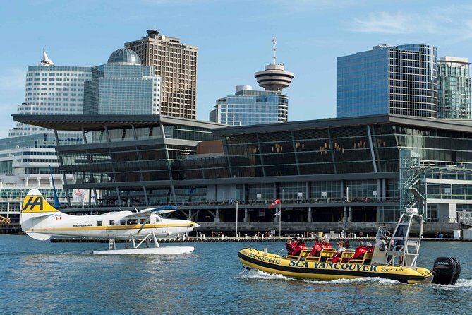 Vancouver's City and Harbour | Waterfront Sightseeing Zodiac Tour - An In-Depth Look at the Experience