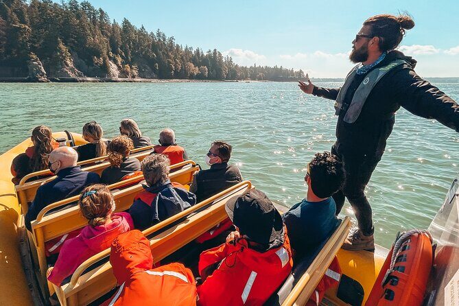 Vancouver's City and Nature | Waterfront Sightseeing Zodiac Tour - A Detailed Look at the Zodiac Waterway Experience