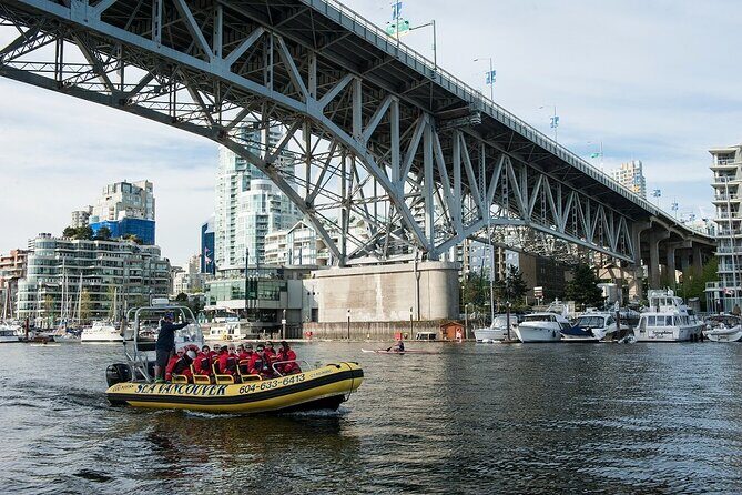 Vancouver's City and Waterfall | Waterfront Sightseeing Tour - A Closer Look at the Itinerary