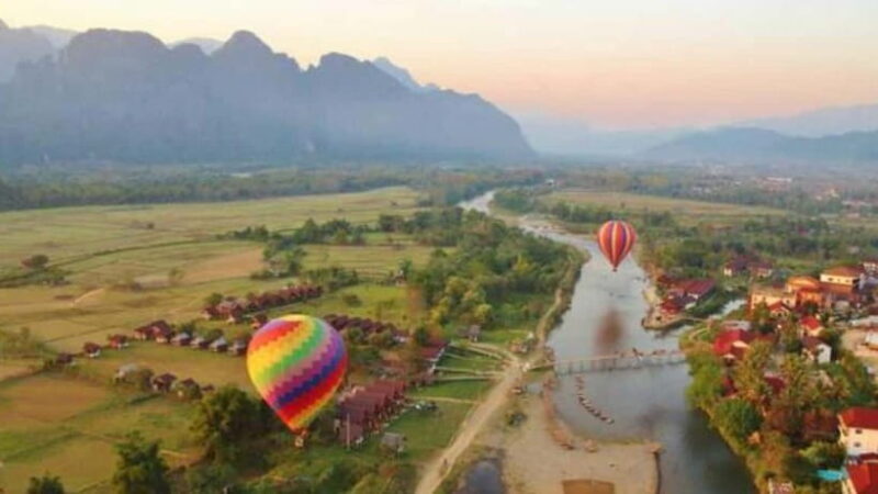 Vang Vieng: Hot Air Balloon Ride with City Hotel Pickup - The Itinerary in Detail