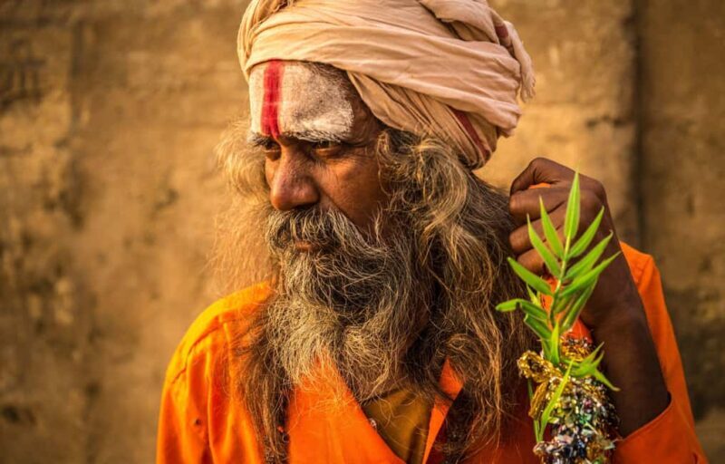 Varanasi: Boat Ride, Ghat Walk & Aarti Ceremony Tour - Authenticity and Practical Tips