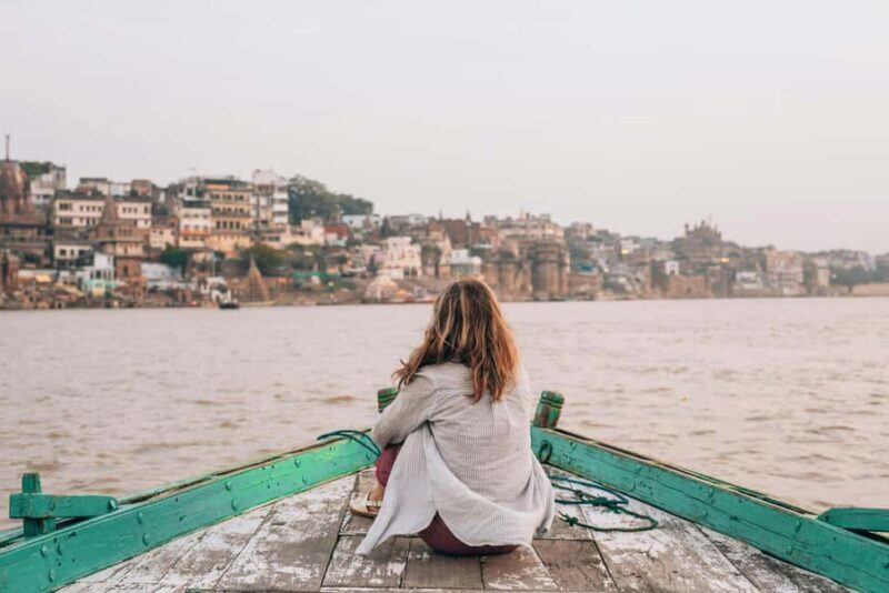 Varanasi: Boat Ride, Masala Tea & Jalebi Kachori Breafast - FAQ