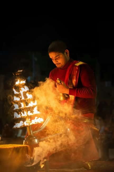 Varanasi: Half-Day City Tour & Evening Aarti with Boat Ride - Key Points