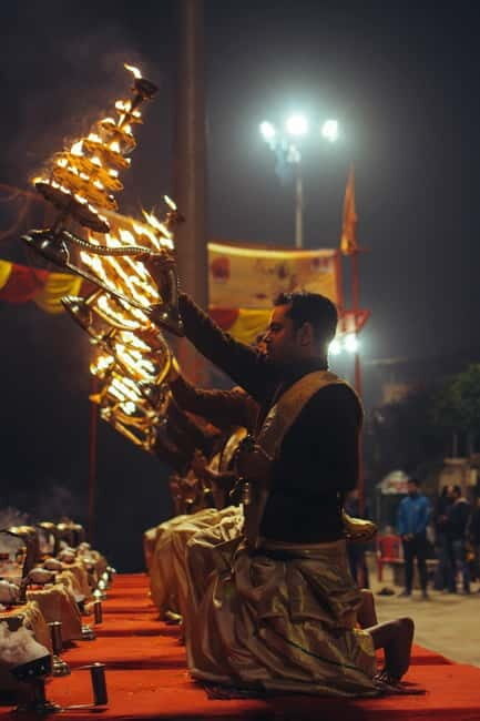 Varanasi: Half-Day City Tour & Evening Aarti with Boat Ride - Insights from Reviews