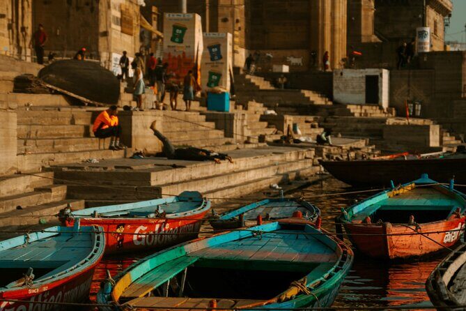 Varanasi Landmark Evening City Tour - Aarti, Boating & Witnessing the GOD - Who Will Enjoy This Tour?