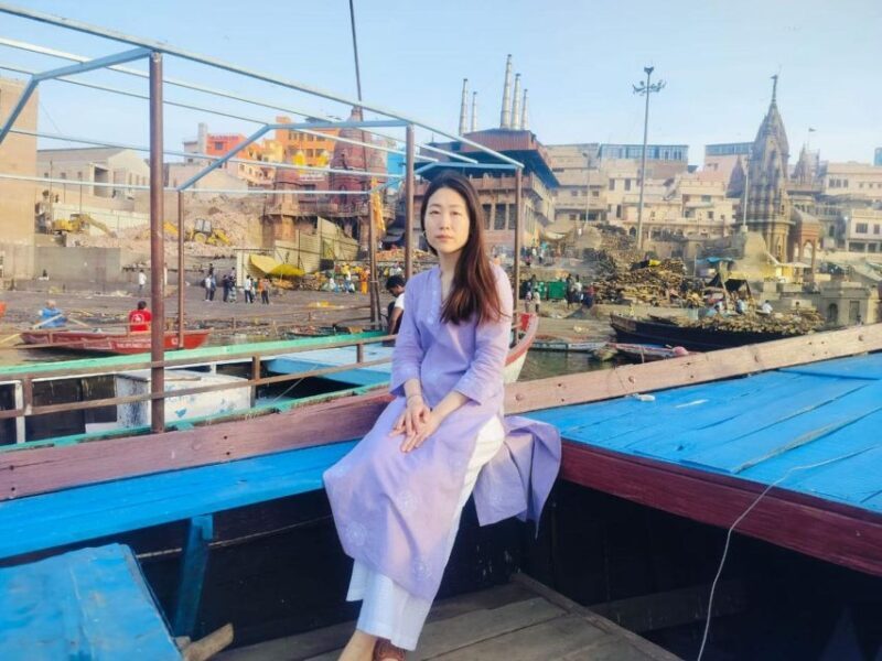 Varanasi: Private Highlights Day Trip with Ganges Cruise - Exploring Varanasi: A Step-by-Step Look at the Tour