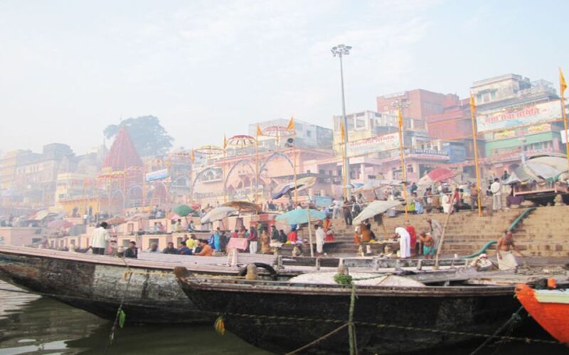 Varanasi: Sunrise Boat Ride w/ Ghats & Morning Rituals - The Boat Ride: A Close-Up of Ghats & Rituals